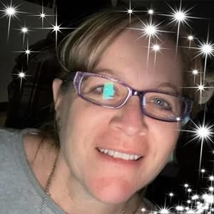 Meet your Posher, Deborah